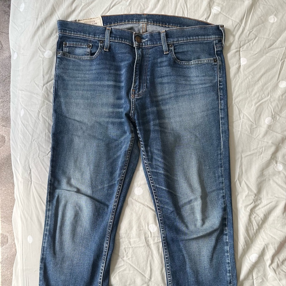 Abercrombie and Fitch light wash jeans